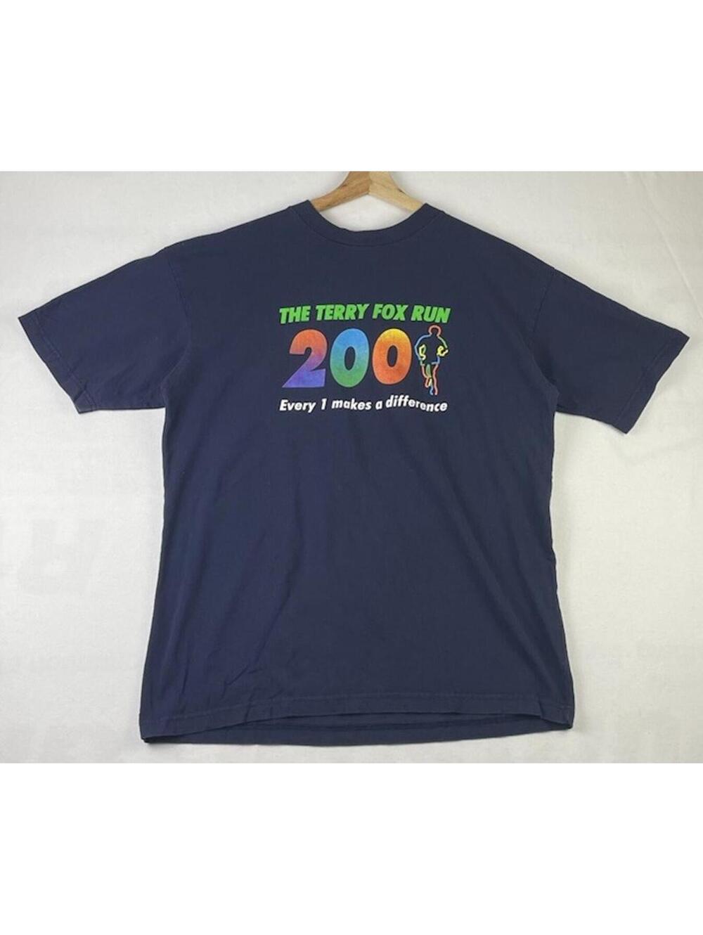 Vintage Y2K Navy 2001 Terry Fox Run Cancer Research Foundation T shirt Sz L